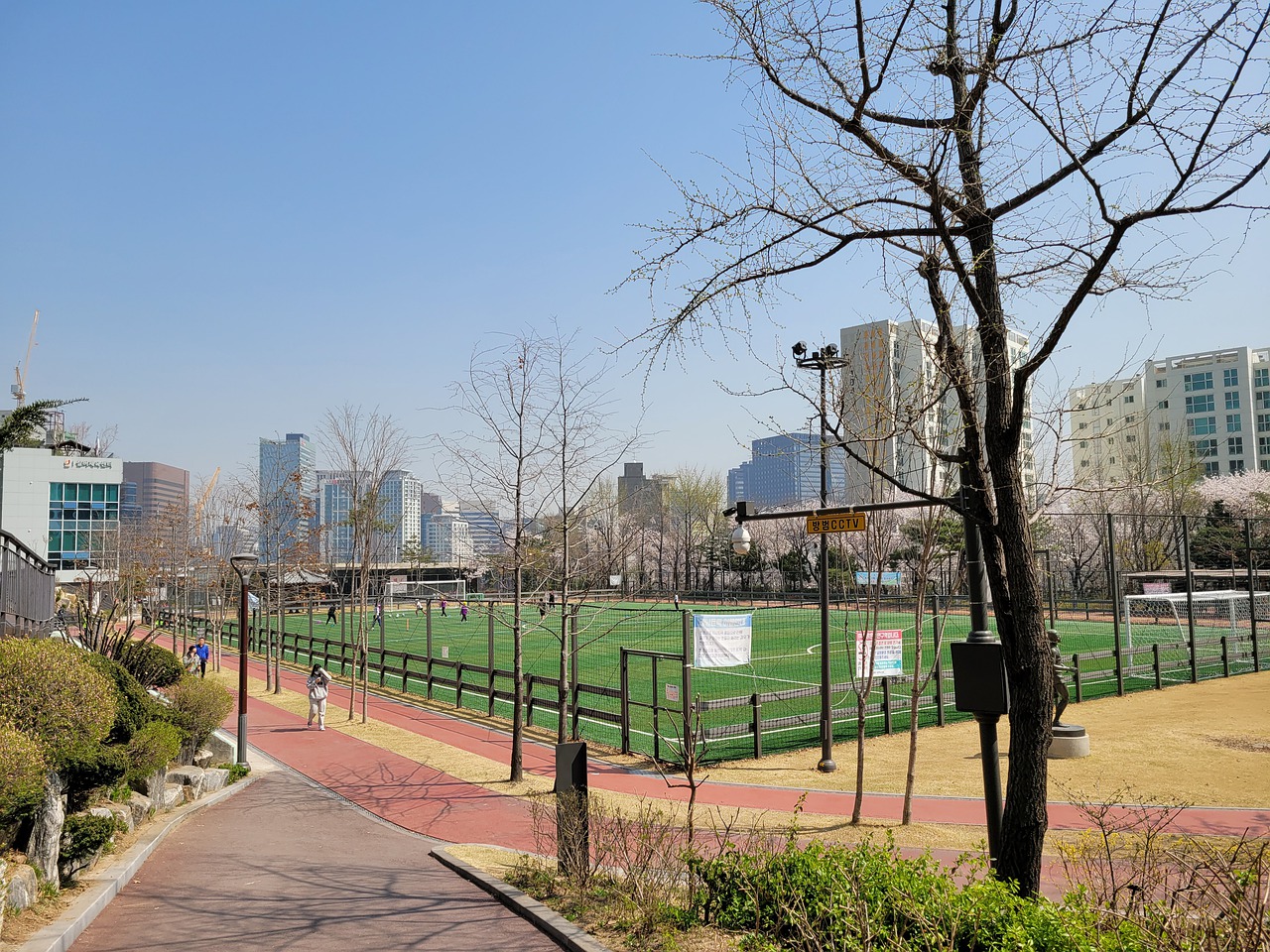 展现了异常 展现了异常