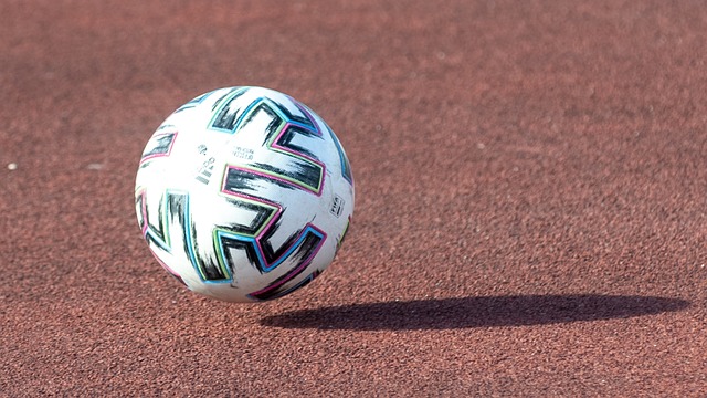 的挑战与机 的挑战与机